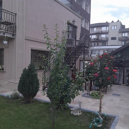 Casa Andrei Apartment นาโวดาริ ภายนอก รูปภาพ
