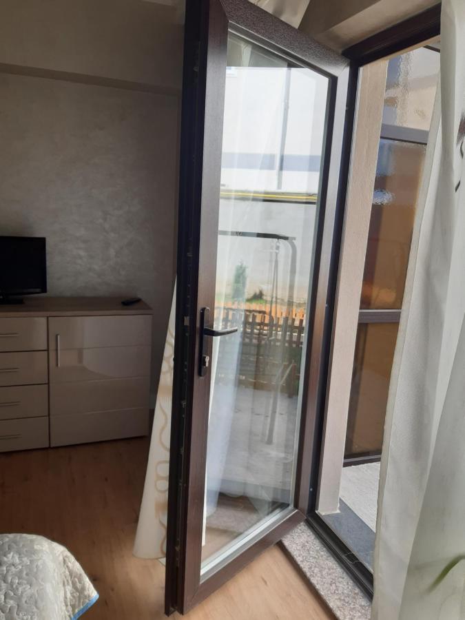 Casa Andrei Apartment นาโวดาริ ภายนอก รูปภาพ