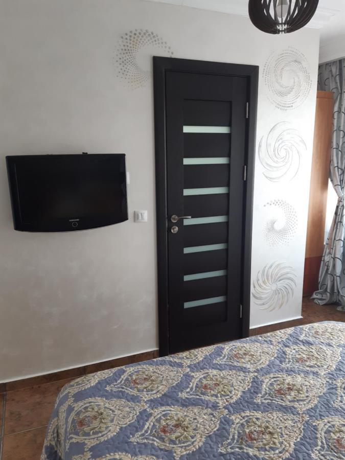 Casa Andrei Apartment นาโวดาริ ภายนอก รูปภาพ